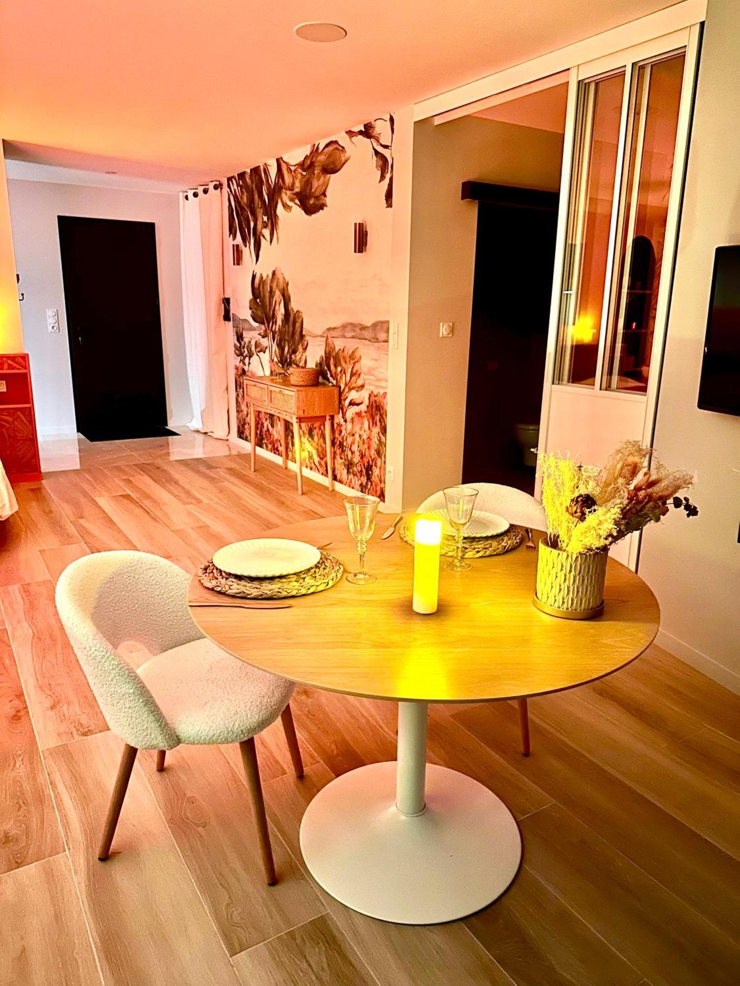 Les Suites Du Payre - Suite Romance Saint-Hilaire-de-Talmont Eksteriør bilde