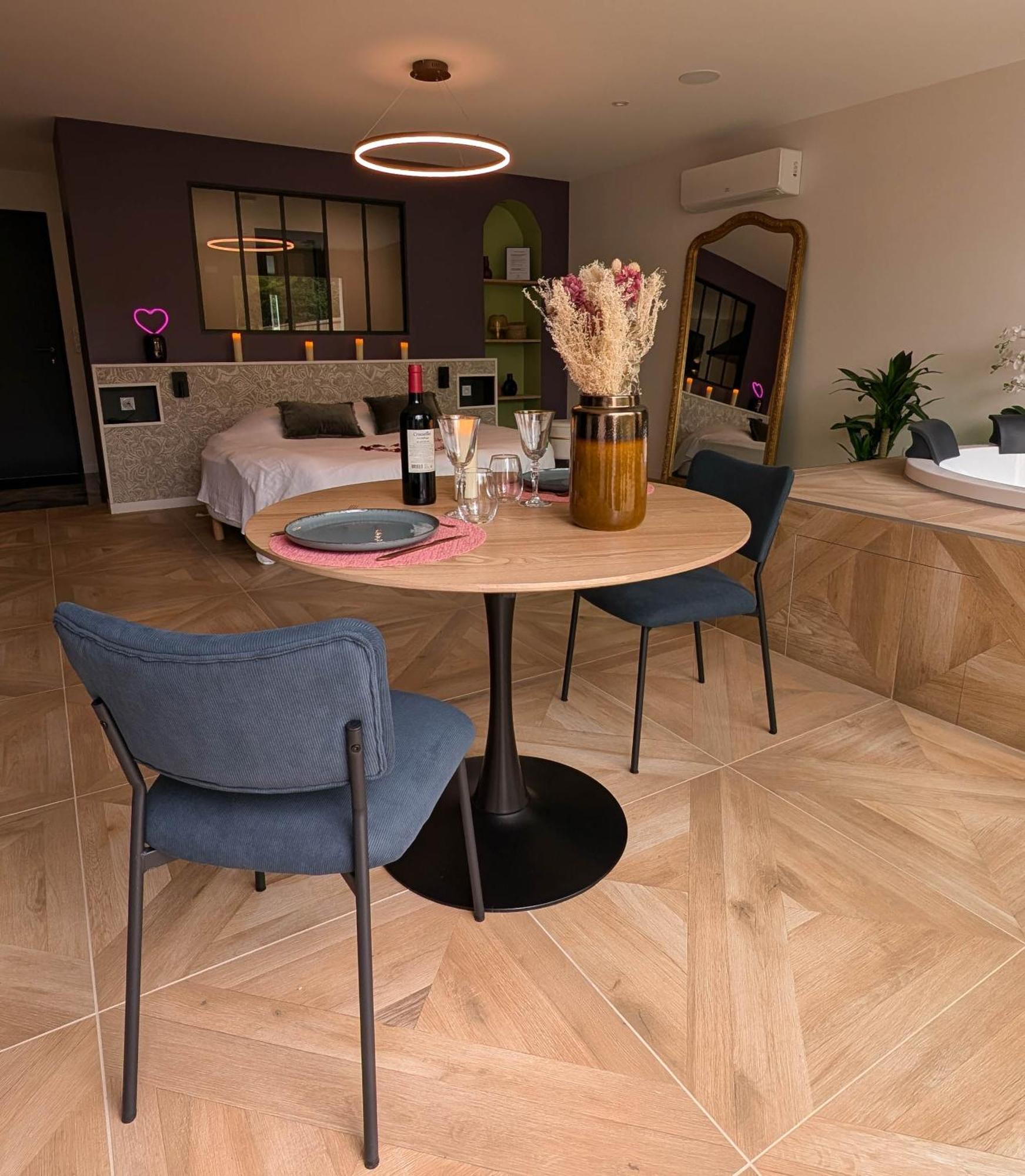 Les Suites Du Payre - Suite Romance Saint-Hilaire-de-Talmont Eksteriør bilde